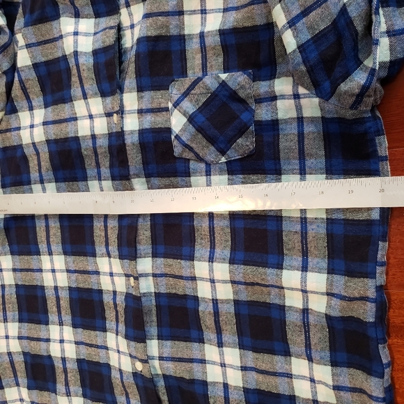Long Plaid Flannel Shirt - Picture 2 of 5